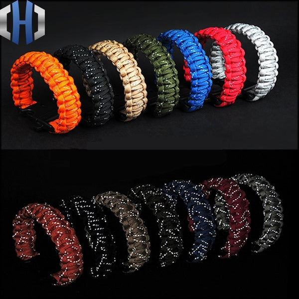 24.5cm Bracelet from reflective paracord